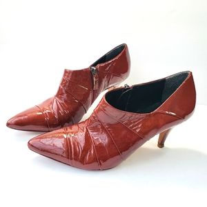 SCHUTZ red pointy toe heeled ankle bootie